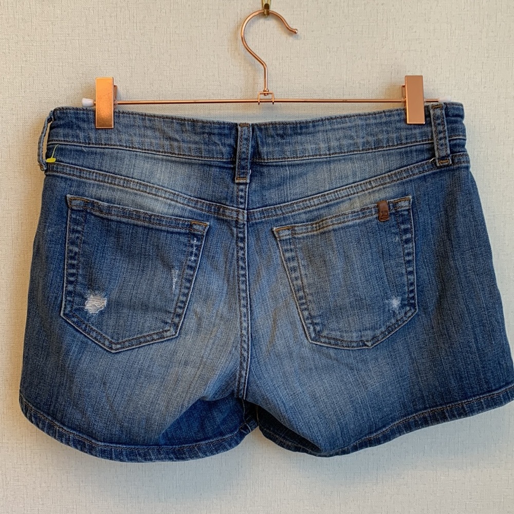 Joe’s Jeans Marylee Women’s Distressed Shorts • Sz 27 - Picture 4 of 10